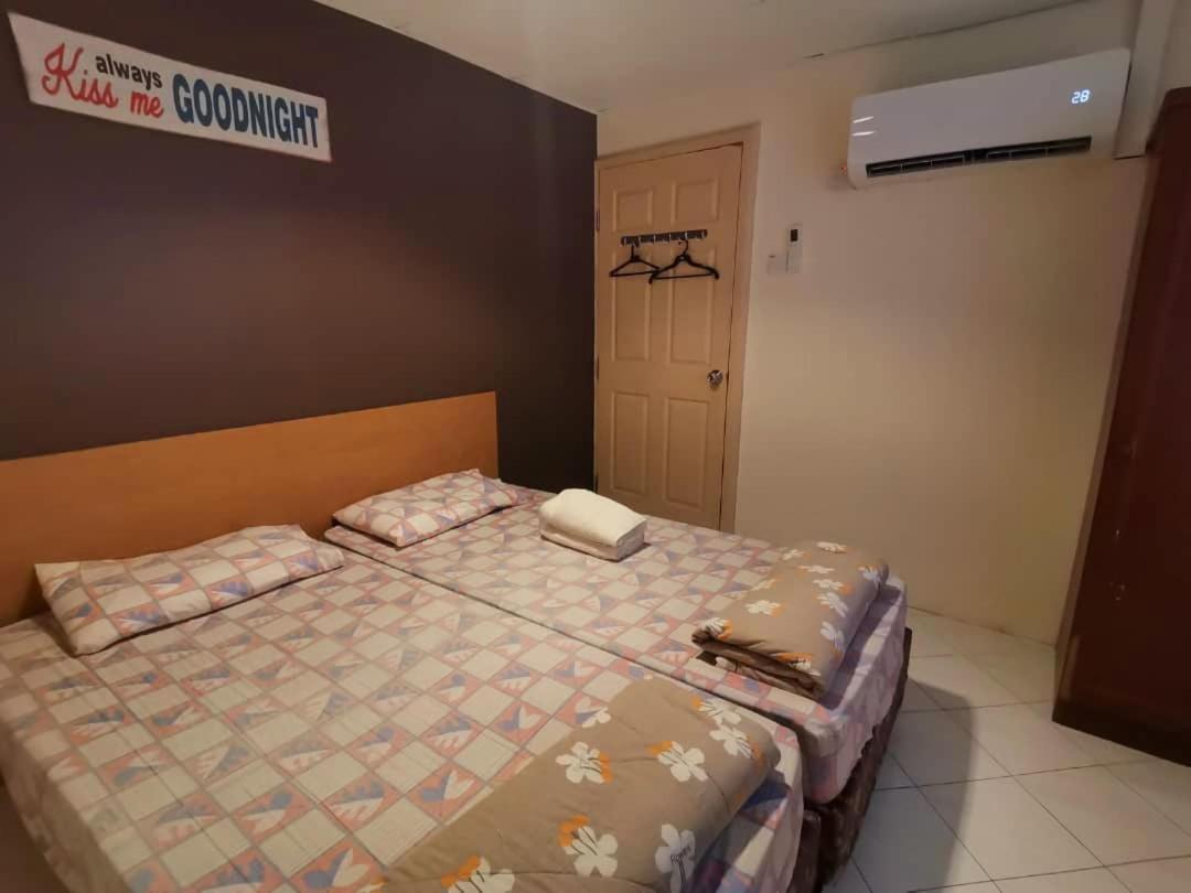 Pangkor Coral Bay Homestay 315 Pekan Pangkor Room photo